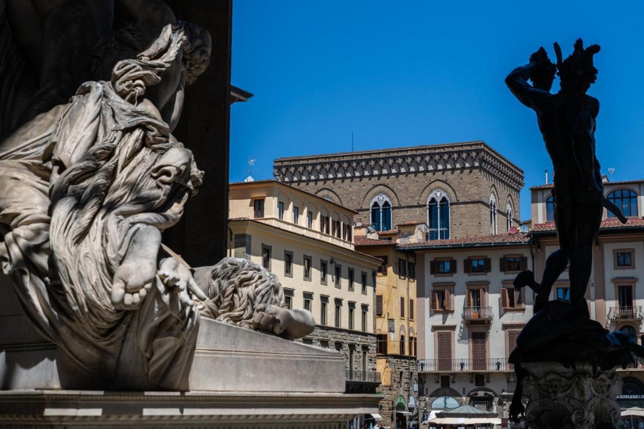 Apartments Florence - Palazzo Signoria Luxury Apartments 10- Giuditta Екстер'єр фото
