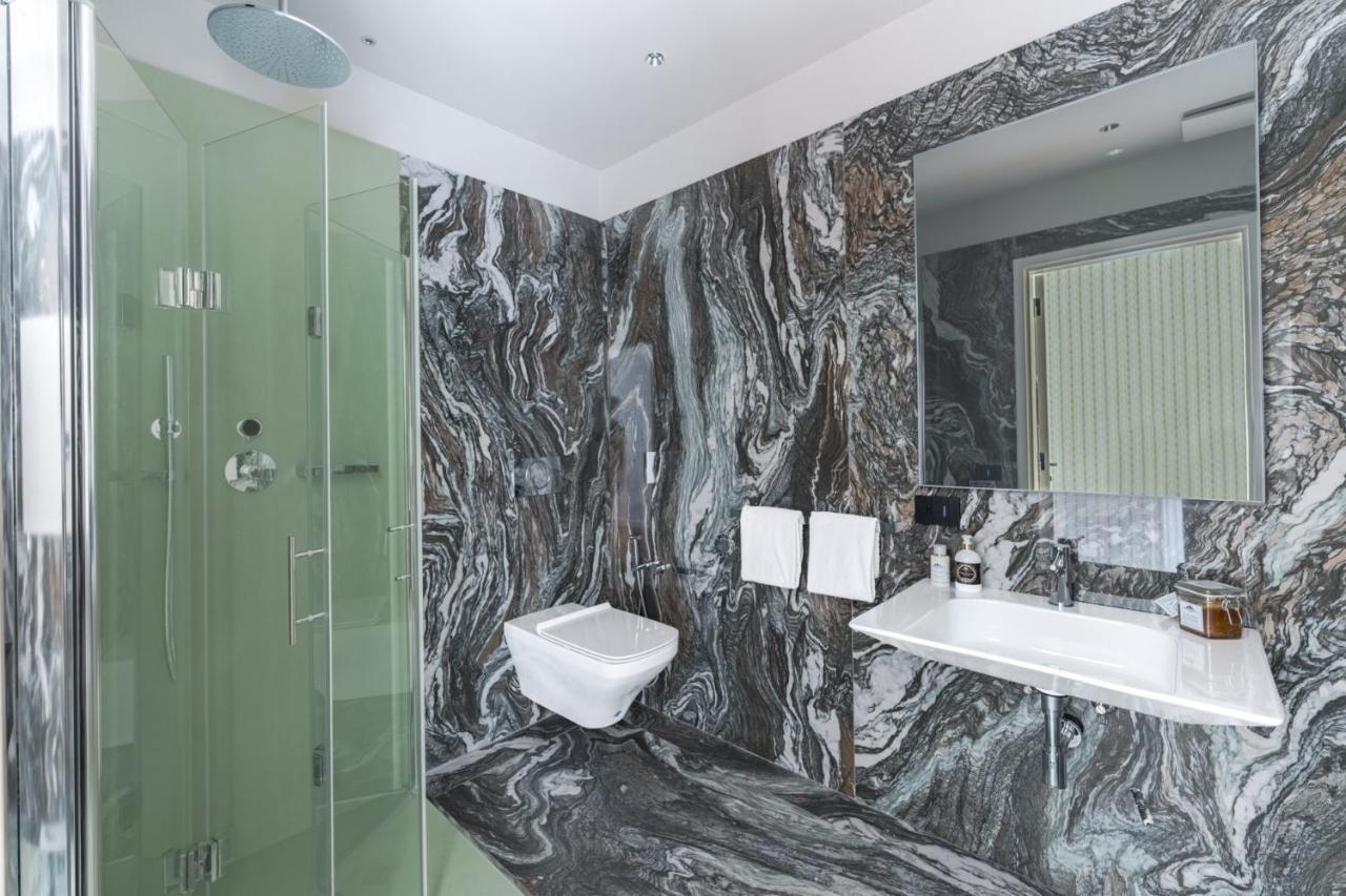 Apartments Florence - Palazzo Signoria Luxury Apartments 10- Giuditta Екстер'єр фото